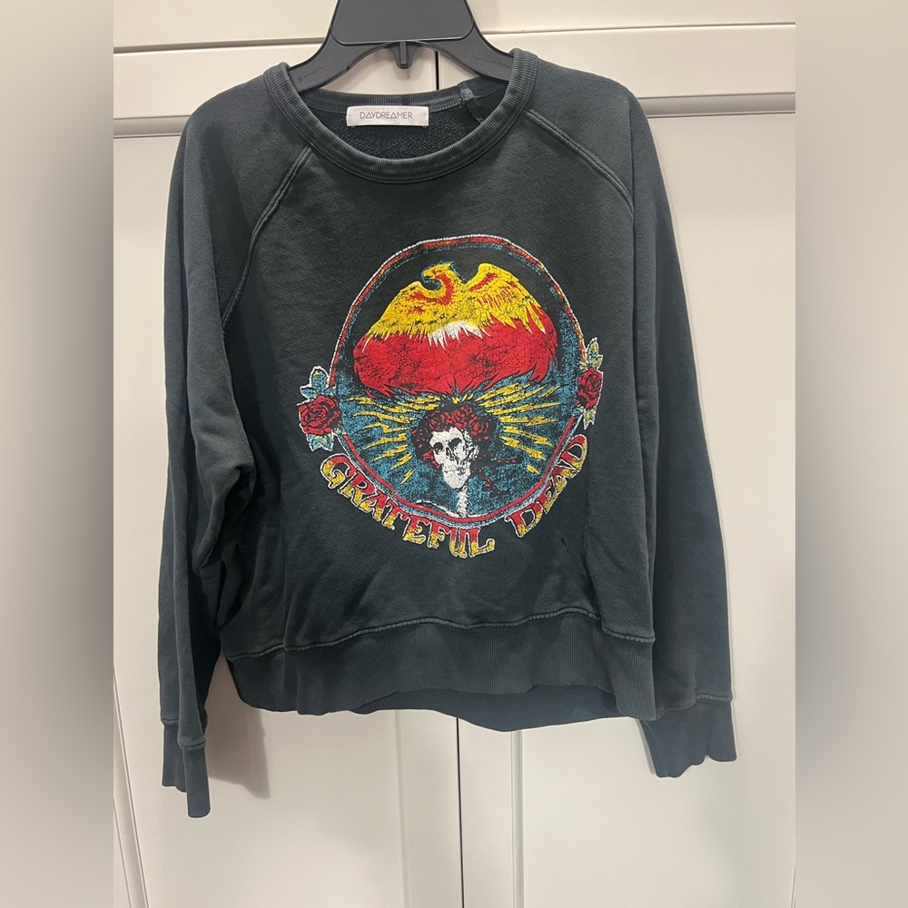 Daydreamer women’s Grateful Dead sweatshirtt